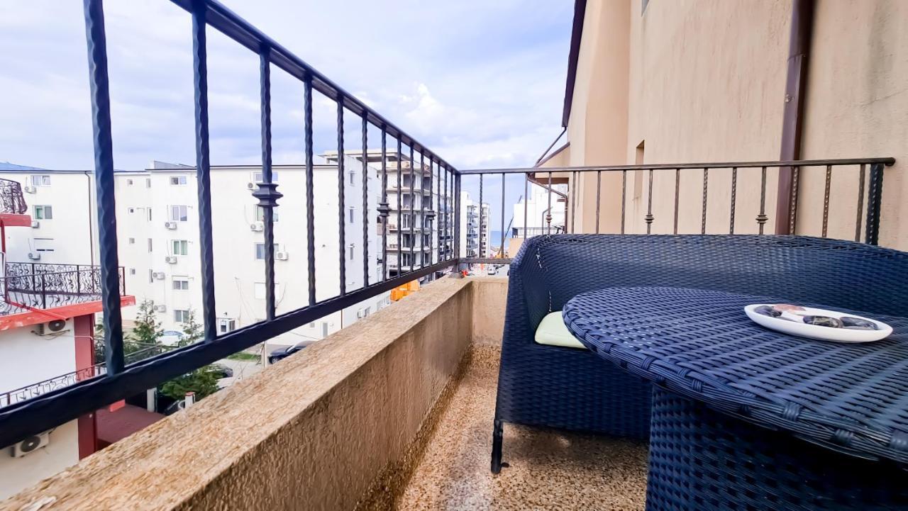 Dor De Mare - Apartments Singapore - Huge Terrace - Seaview - 150M From The Beach ! Năvodari Exterior foto